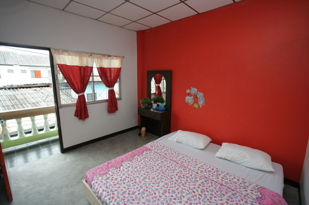 Thailand Guest House Csiangmaj Kültér fotó